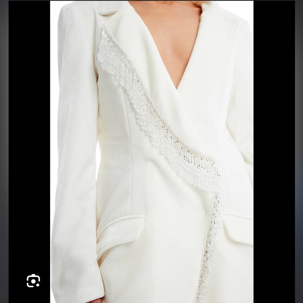 PatBo- NWT White Velvet Beaded Trim Blazer Mini Dress - Picture 2 of 8